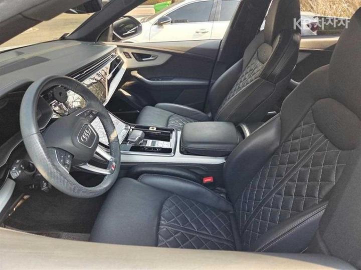 Audi Q8 3.0 50 TDI Quattro Premium 8