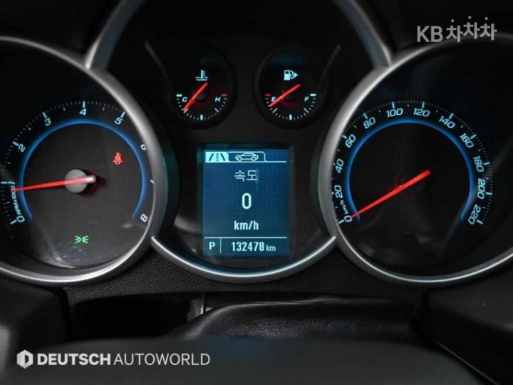 Chevrolet Cruze Amazing New 1.8 Gasoline LS 9