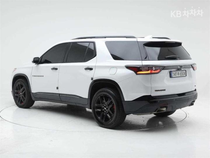 Chevrolet Traverse 3.6 V6 Redline 5