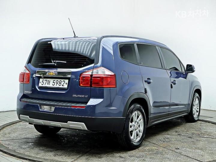 Chevrolet Orlando LPG LT Premium 5