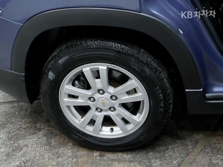 Chevrolet Orlando LPG LT Premium 9