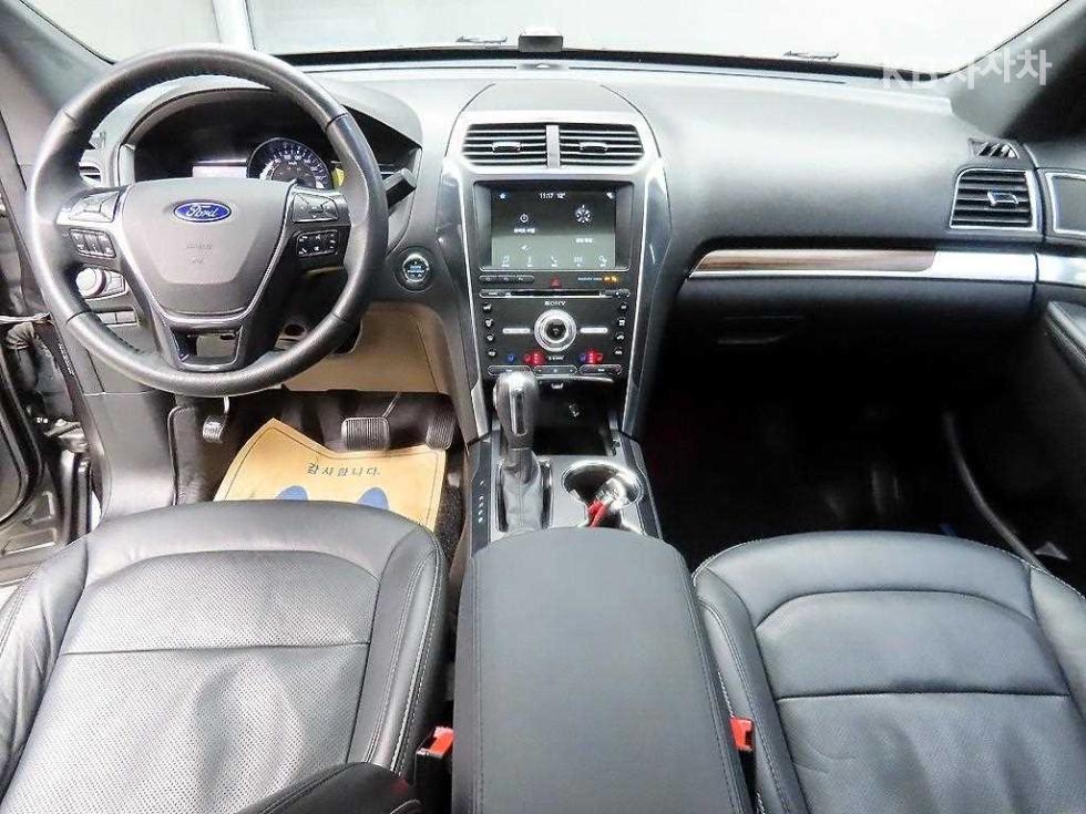 2018 Ford Used Car photo