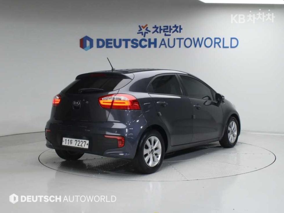 2015 - kia pride