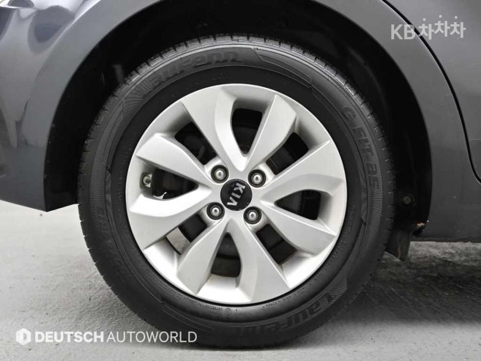 2015 - kia pride