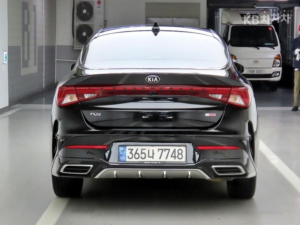 2021 - kia k5