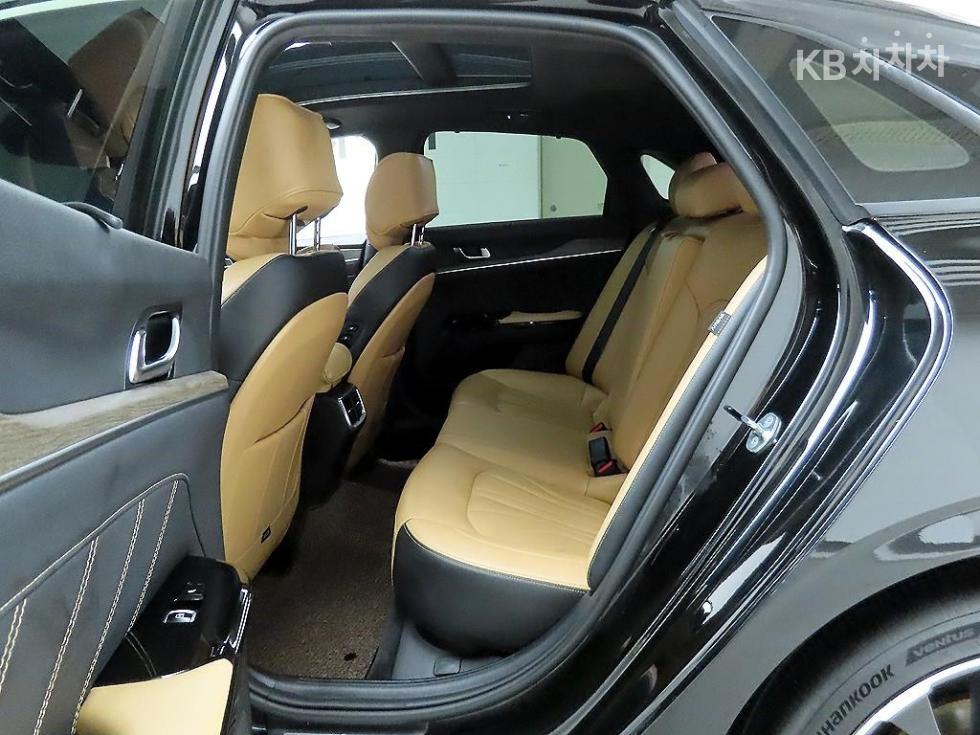 2021 - kia k5