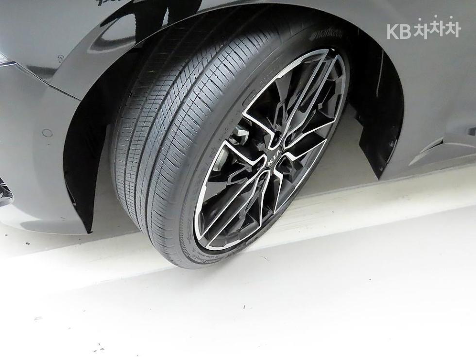 2021 - kia k5
