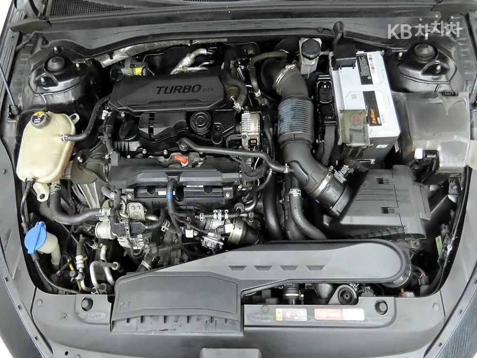 2021 - kia k5