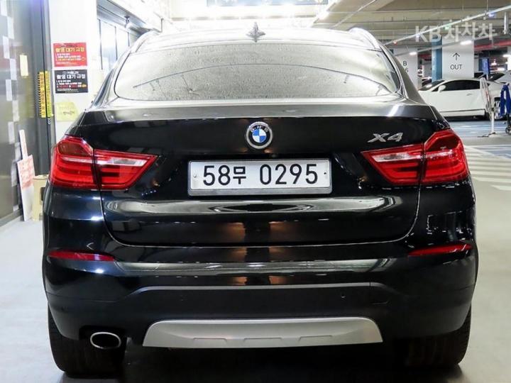BMW X4 F26 20d xDrive Base Type 6