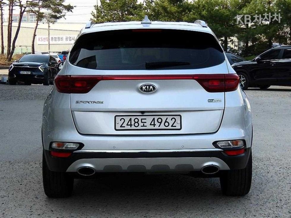 2020 - kia sportage