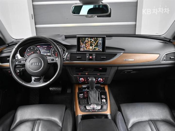 Audi A6 NEW 50 TDI Quattro Premium C7 8