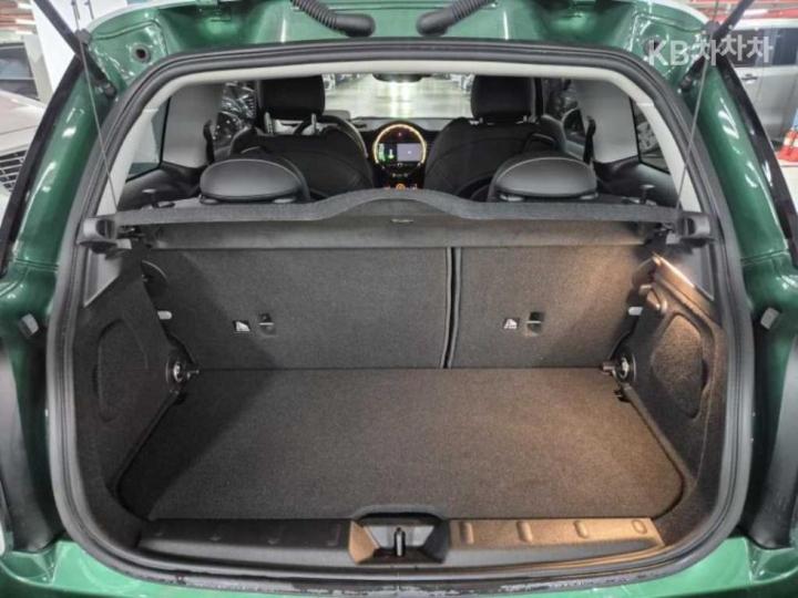 Mini Cooper 1.6 SE 6