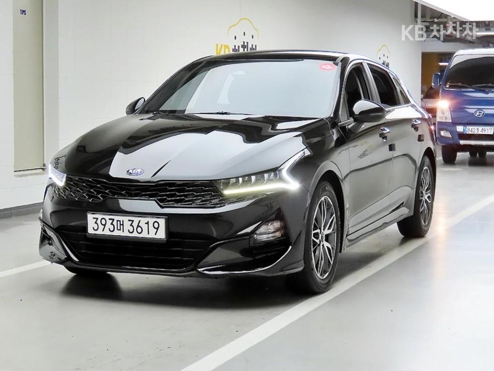 2021 - kia k5