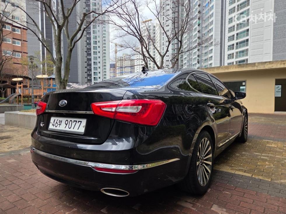 2013 - kia k7