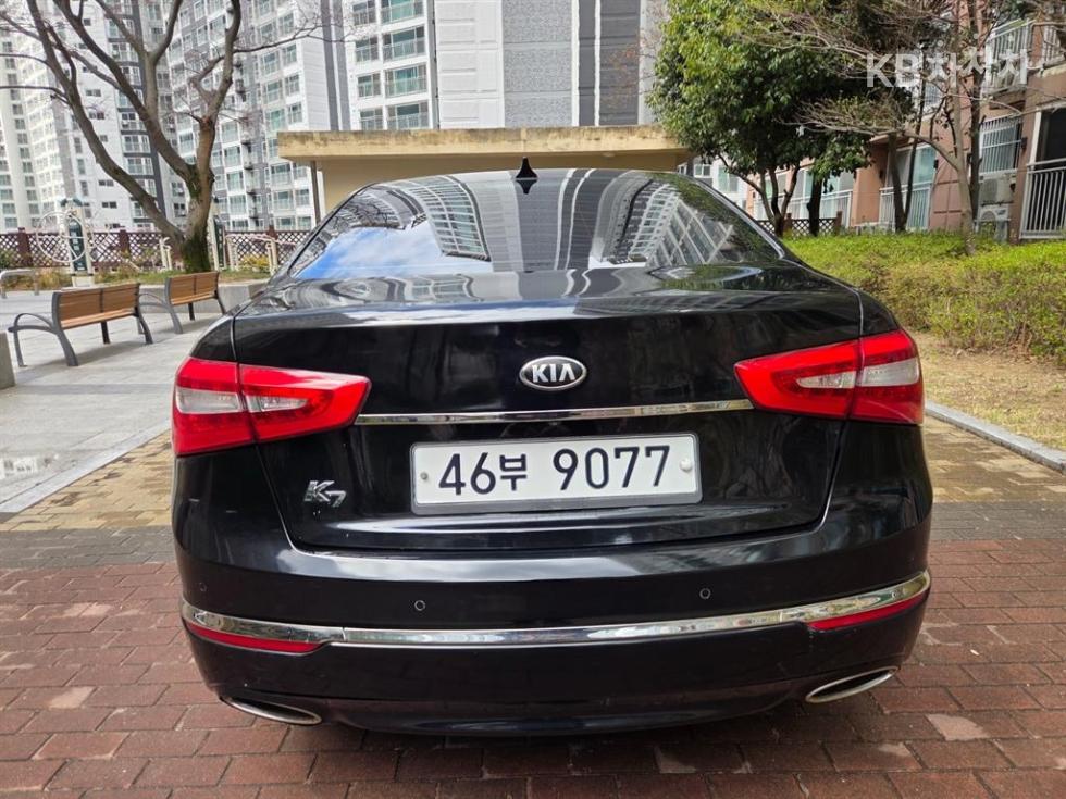 2013 - kia k7