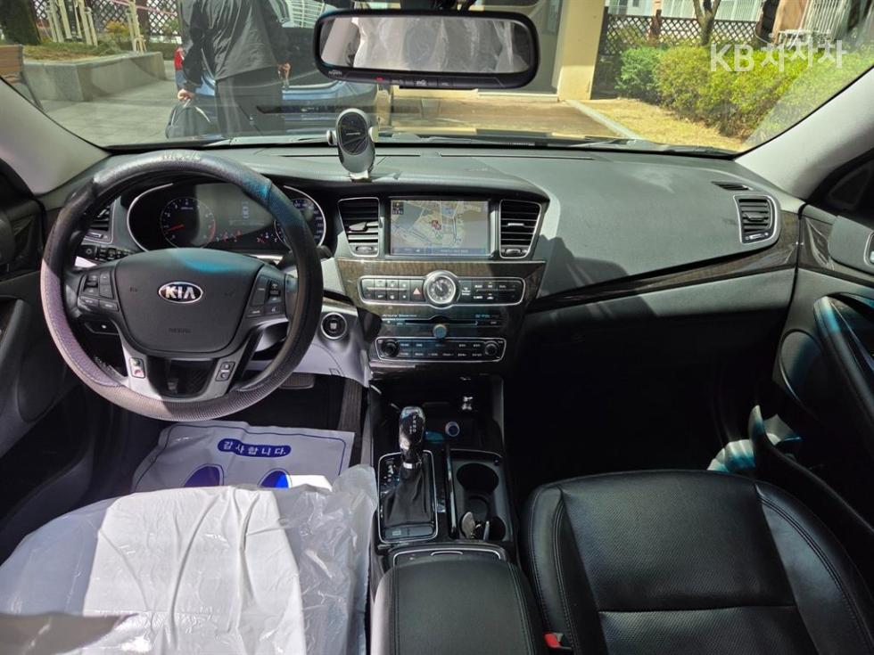 2013 - kia k7