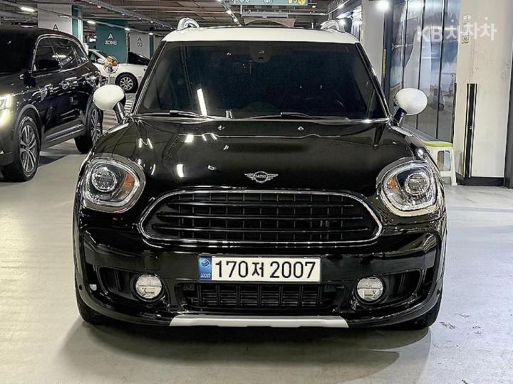 Mini Countryman F60 1.5 Cooper HighTrim 3