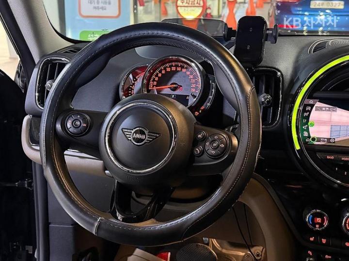 Mini Countryman F60 1.5 Cooper HighTrim 10