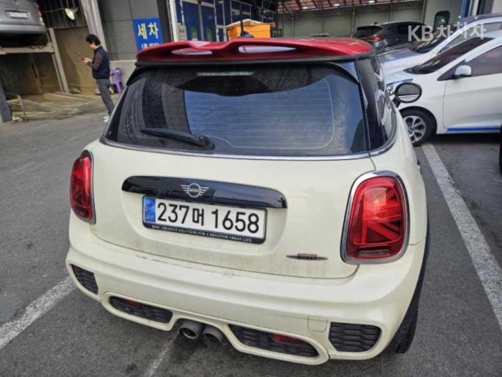 Mini Cooper 3 Duo S 2.0 JCW Base Type 4