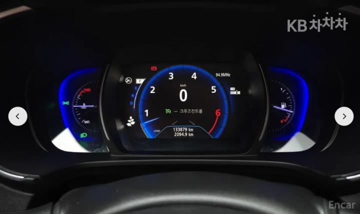 Renault QM6 2.0 LPe 2WD RE Signature 9