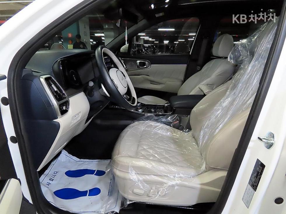 2023 - kia sorento