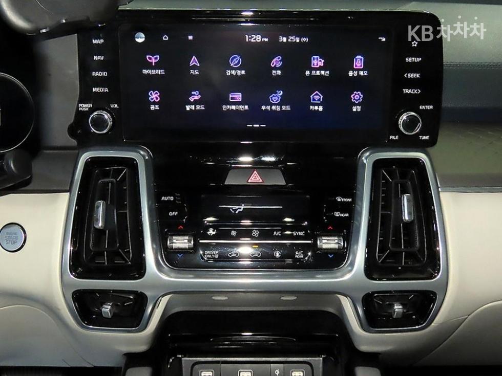 2023 - kia sorento