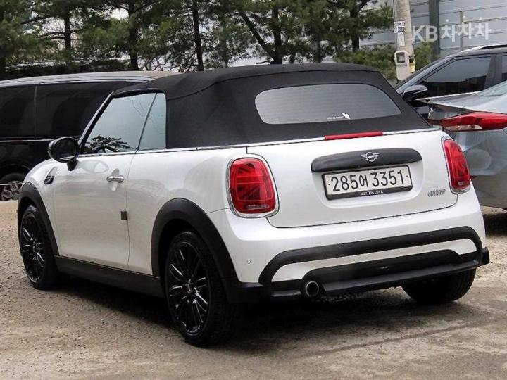 Mini Cooper Convertible New 1.5 Classic Base Type 3