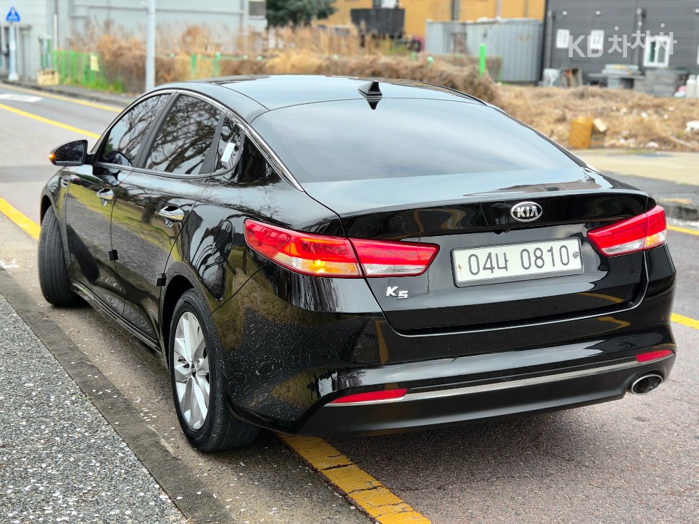 2016 - kia k5