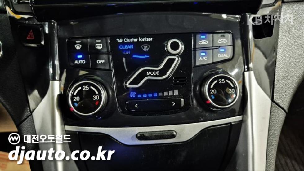 Hyundai Sonata — miniaturë 17