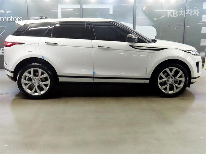 Land Rover Range Rover Evoque New 2.0 P250 SE 4