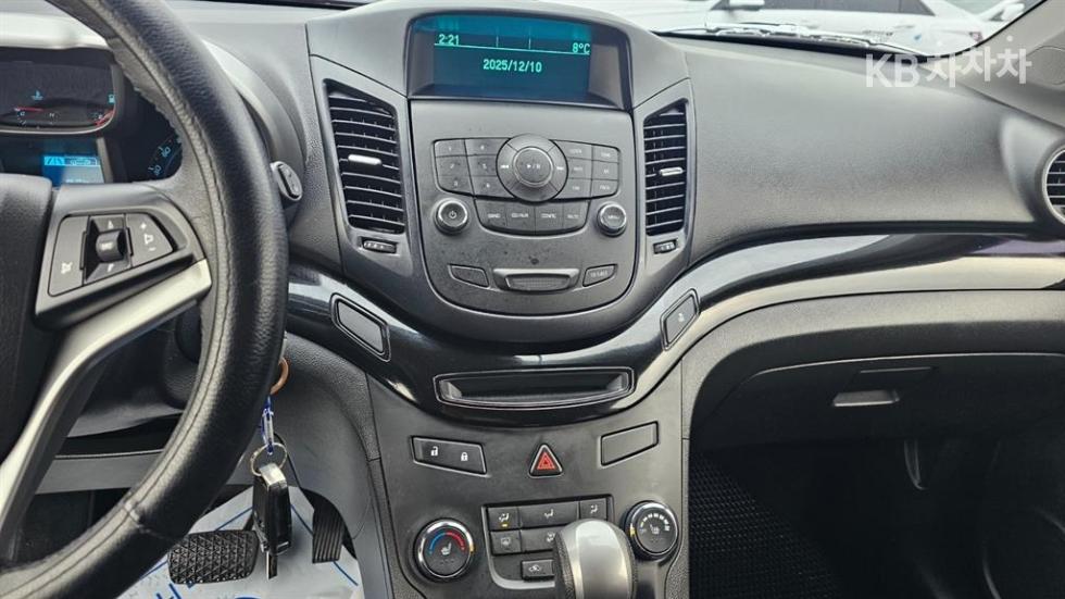 Chevrolet Orlando — miniaturë 10