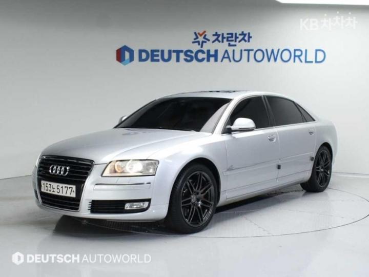 Audi A8 NEW 4.2 FSI Quattro LWB D4 2