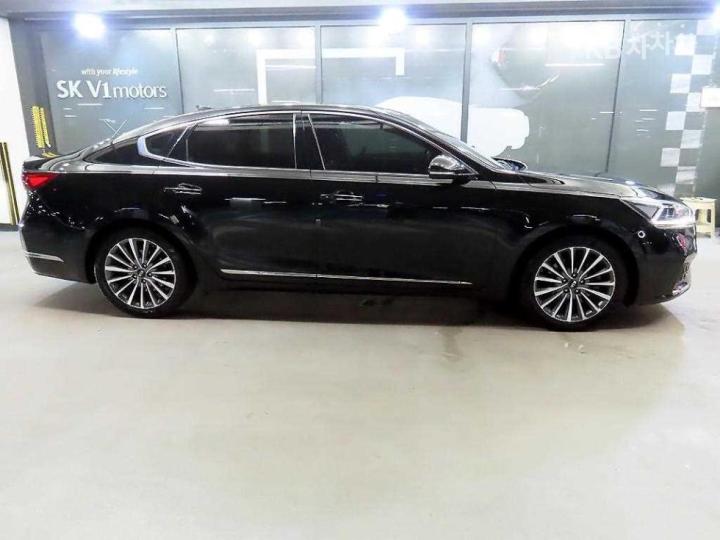 Kia K7 2.2 Diesel Prestige 4