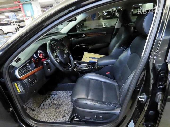 Kia K7 2.2 Diesel Prestige 7