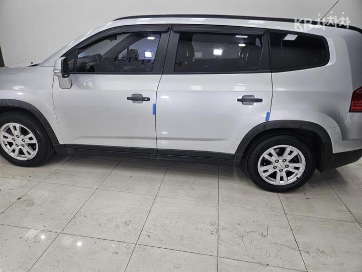 Chevrolet Orlando LPG LTZ Premium 6