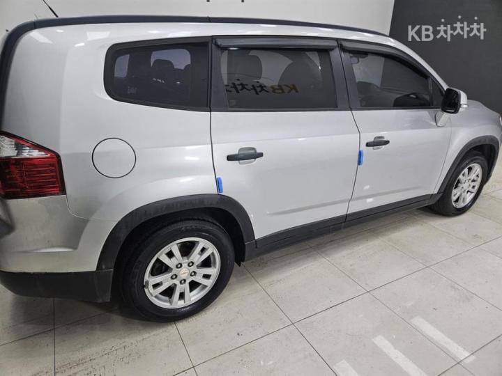 Chevrolet Orlando LPG LTZ Premium 7