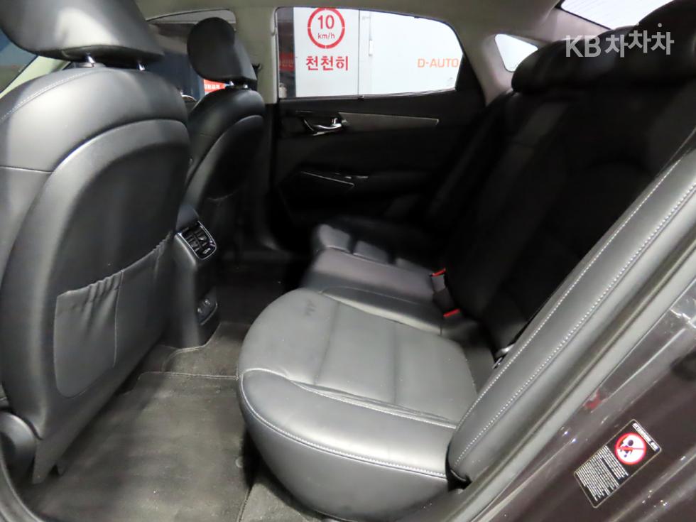 2020 - kia k7