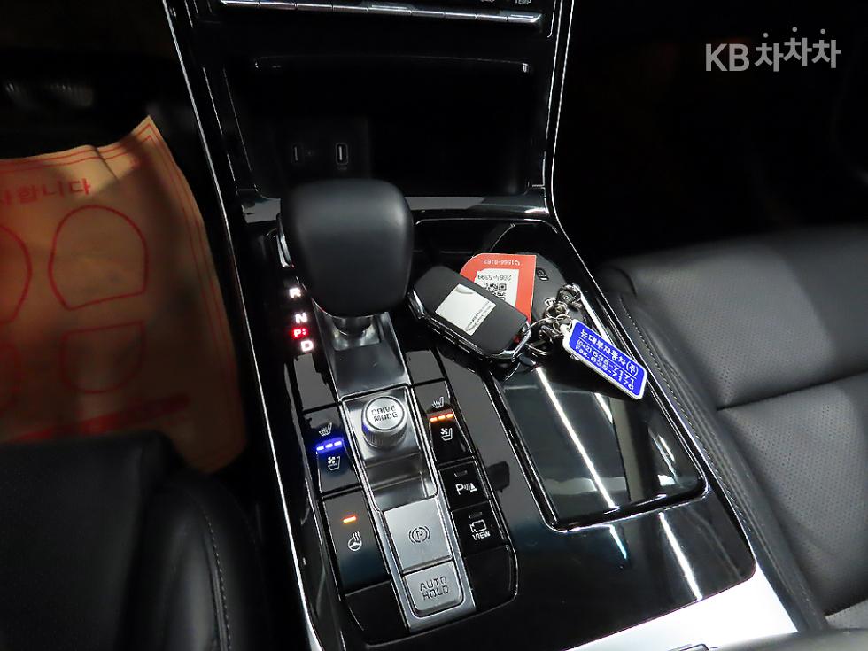 2020 - kia k7