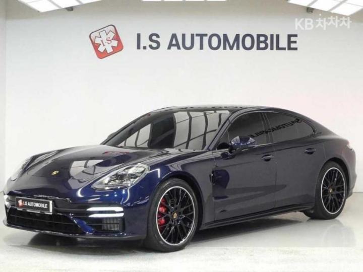 Porsche Panamera 971 4.0 GTS Base Type 3