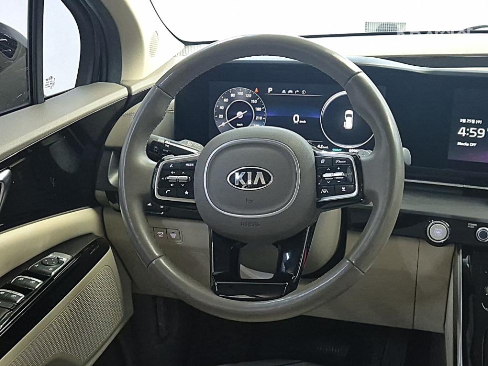 2021 - kia carnival