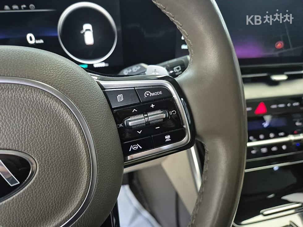 2021 - kia carnival