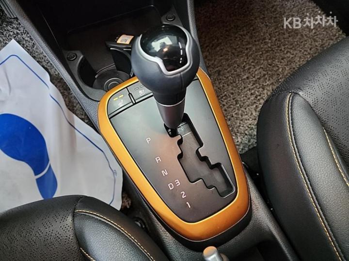 Kia Morning Urban JA 1.0 Gasoline Signature 9