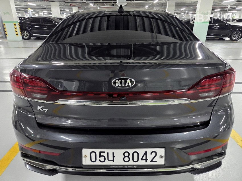 2020 - kia k7