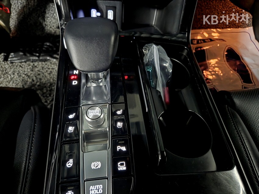 2020 - kia k7