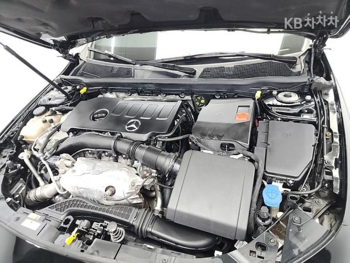 Mercedes-Benz CLA-Class C118 CLA250 4MATIC 6