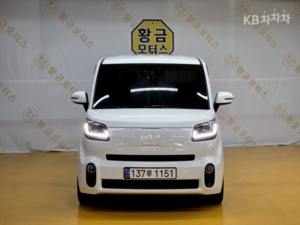 2022 - kia ray