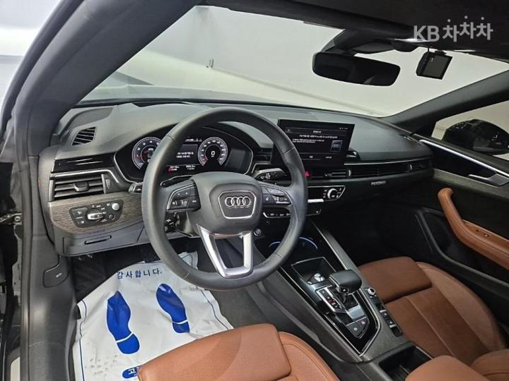 Audi A5 8W6 45 TFSI Quattro Cabriolet Premium 8