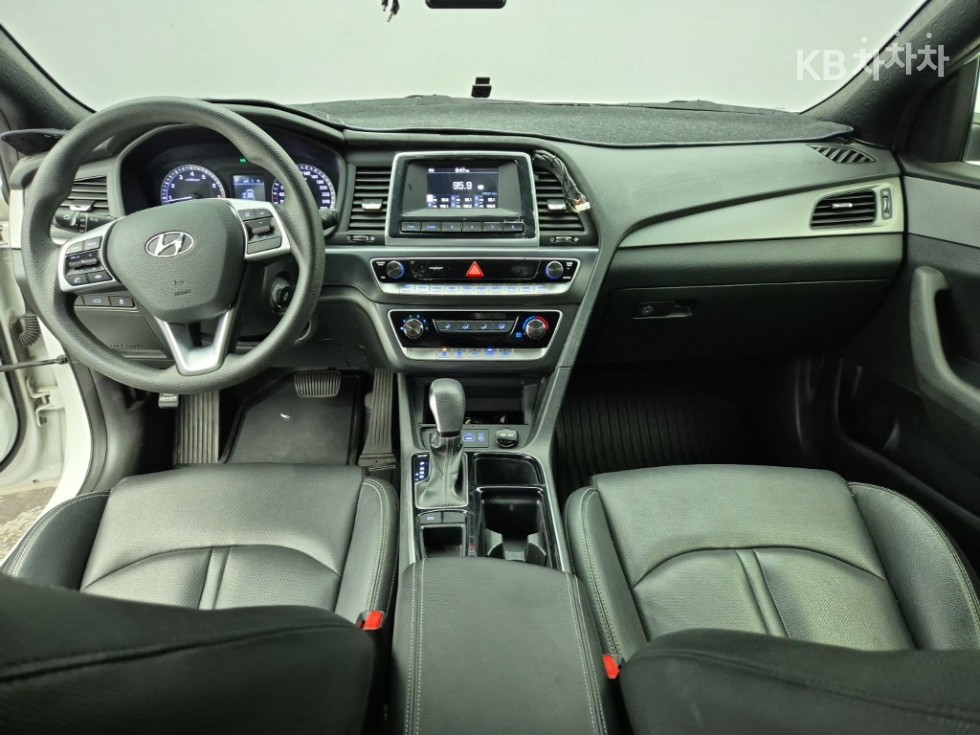 Hyundai Sonata — miniaturë 15