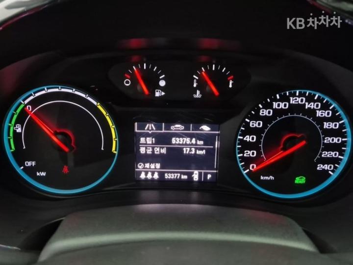 Chevrolet Malibu 1.8 Hybrid LT Deluxe 7