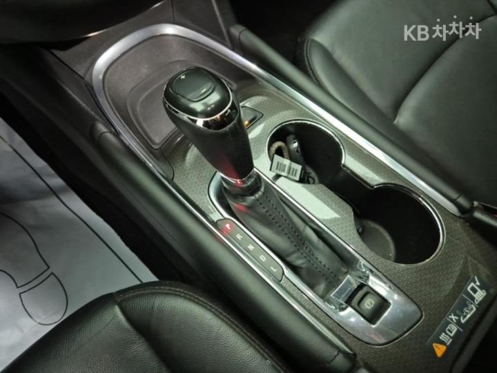 Chevrolet Malibu 1.8 Hybrid LT Deluxe 9